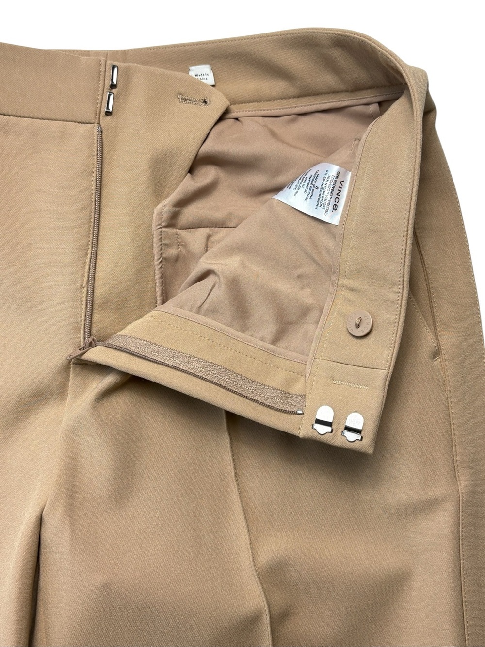 Vince Pecan Tapered Stovepipe Knit Trousers Pants Size 8 - Picture 4 of 11